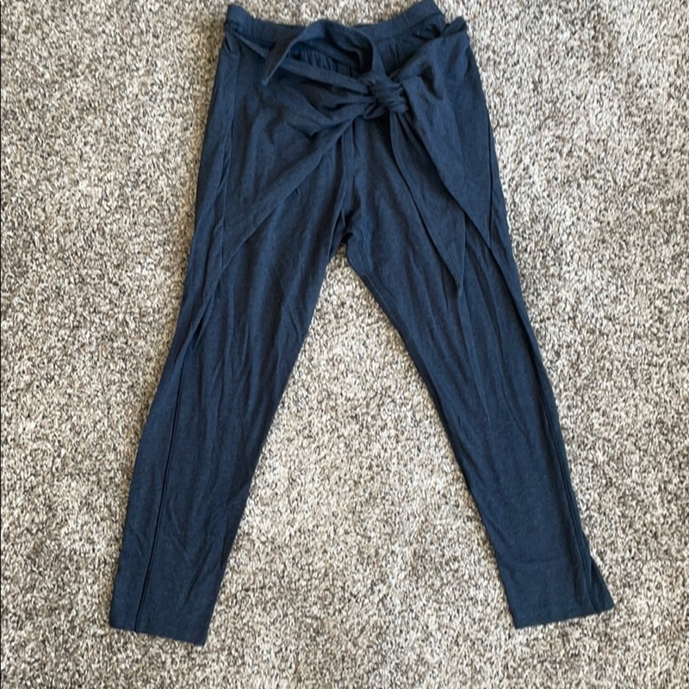 Lululemon align tieknot waisted pants